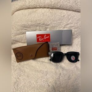 Rayban unisex polarized sunglasses